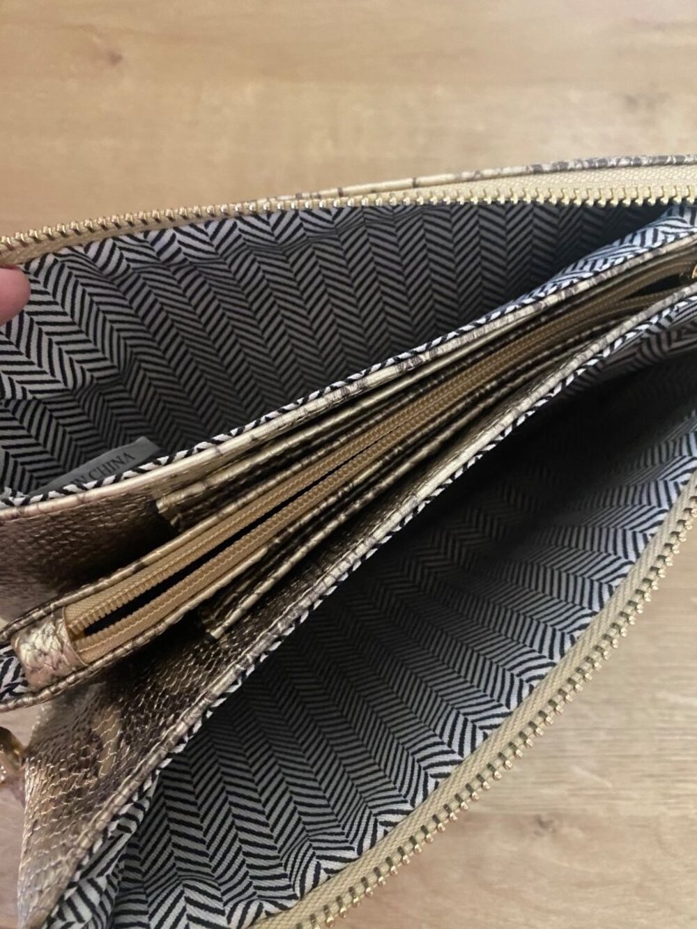 Gold Snake-Print Faux Leather Wristlet Clutch With Zipper Closure - Picture 3 of 8